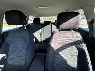 Volkswagen Passat 2.0 TDI 16V 140 Combi/o  Diesel 1.968cc 103kW (140pk) FWD 2010-08/2014-12  CFFB picture 25