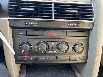 Audi A6 2.4 V6 24V Sedan 4Dr Benzine 2,393cc 130kW (177pk) FWD 2004-05/2008-10 (4F2) BDW picture 18