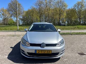 Unfallwagen Volkswagen Golf 1.2 TSI BlueMotion 16V Combi/o  Benzine 1.197cc 77kW (105pk) FWD 2013-04/2020-08  CJZA 2014/5