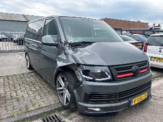 damaged commercial vehicles Volkswagen Transporter 2.0 TDI DRF Bestel  Diesel 1,968cc 75kW (102pk) FWD 2015-04/2019-12  CXGB 2017/11