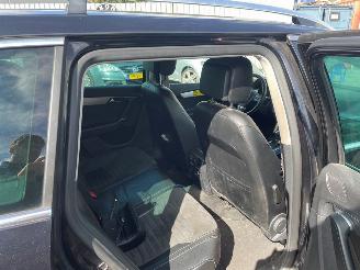 Volkswagen Passat  picture 14