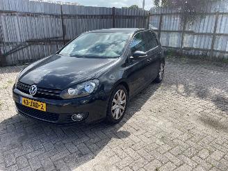 Schadeauto Volkswagen Golf 1.4 TSI 122 16V Hatchback  Benzine 1.390cc 90kW (122pk) FWD 2009/9