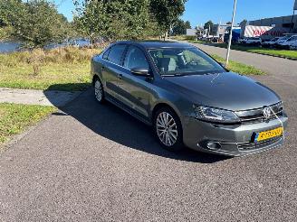 Unfallwagen Volkswagen Jetta hybrid 2013/12