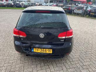Volkswagen Golf  picture 5