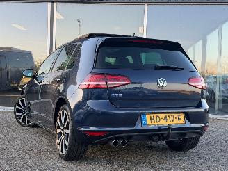 Volkswagen Golf 1.4 TSI GTE PANO picture 2