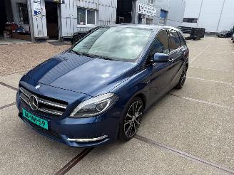 škoda osobní automobily Mercedes B-klasse 200 CDI Business Class / Harman Kardon / Automaat / 2012/6