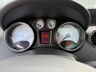 Peugeot 308 1.6 VTi Premiere picture 10