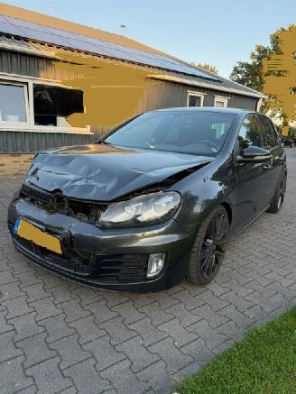 Volkswagen Golf 2.0 GTI 211 PK picture 10
