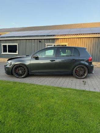 Volkswagen Golf 2.0 GTI 211 PK picture 2