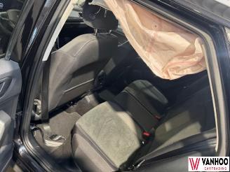 Volkswagen T-Roc  picture 16