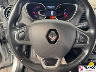 Renault Captur  picture 14