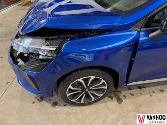 Renault Clio  picture 2