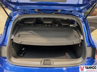 Renault Clio  picture 9