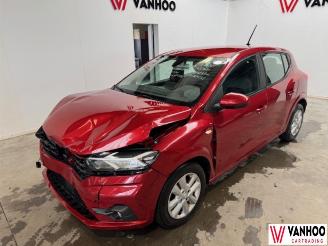 Schadeauto Dacia Sandero  2021/3
