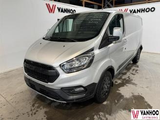 uszkodzony samochody osobowe Ford Transit  2023/4