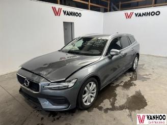 Schadeauto Volvo V-60  2020/5