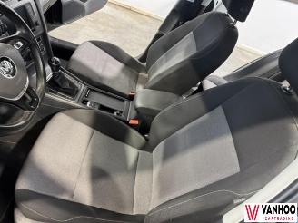 Volkswagen Golf  picture 15