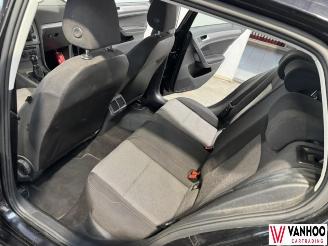 Volkswagen Golf  picture 14