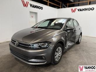 krockskadad bil auto Volkswagen Polo  2019/10