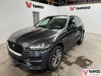 Schadeauto Jaguar F-Pace  2017/4