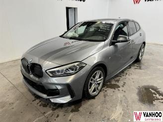 Schadeauto BMW 1-serie  2022/12