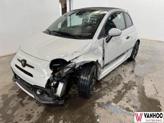 uszkodzony samochody osobowe Fiat 500  2021/10