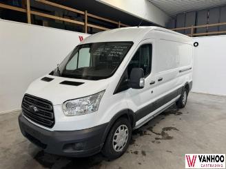 Ford Transit  picture 1