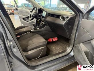 Renault Clio  picture 19