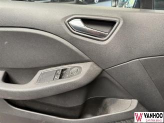 Renault Clio  picture 18