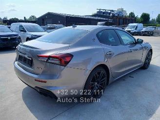 Maserati Ghibli GRANSPORT picture 6