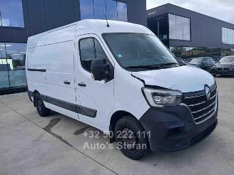Schadeauto Renault Master KOMFORT 2024/2