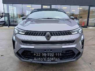 Renault Captur TECHNO picture 2