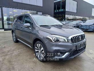 damaged passenger cars Suzuki SX4 S-CROSS 2021/3