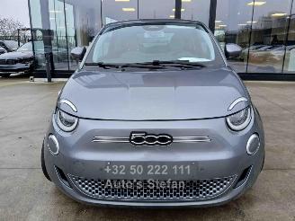 Fiat 500 E ICON picture 2