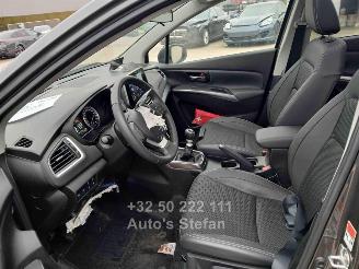 Suzuki SX4 S-CROSS picture 7