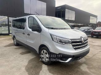 Unfallwagen Renault Trafic  2024/6