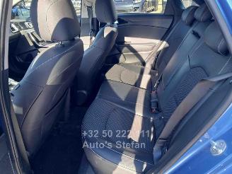 Kia Cee d  picture 19