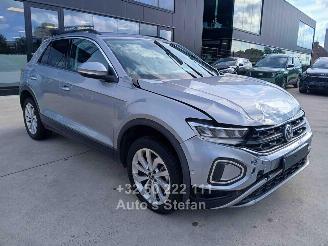 Unfallwagen Volkswagen T-Roc LIFE 2024/9