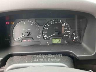 Land Rover Discovery  picture 12