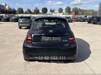 Fiat 500 E picture 4