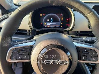 Fiat 600 HYBRID LA PRIMA picture 8
