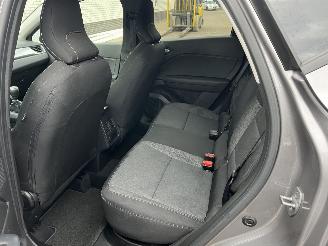 Renault Captur BENZINE AIRBAG OKE picture 17