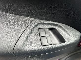Peugeot 108 5/DEURS  AIRCO - STYLE picture 20