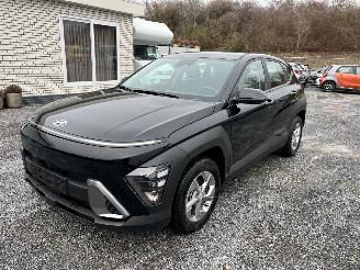 Damaged car Hyundai Kona BENZINE - HYBRIDE 2024/11