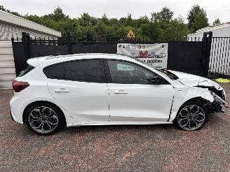 Ford Focus  picture 7