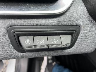 Renault Clio BENZINE - CAR DRIVE picture 26