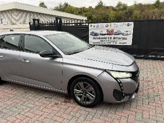 Schadeauto Peugeot 308 BENZINE - AUTOMATIC 2023/9
