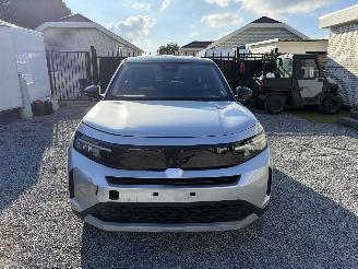 krockskadad bil auto Opel Frontera BENZINE - AUTOMATIC - 136,PS 2025/8
