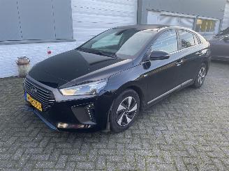  Hyundai Ioniq 1.6 GDi Hybrid Comfort 2017/1