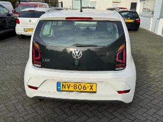 Volkswagen Up! 1.0 BMT move Up! picture 6